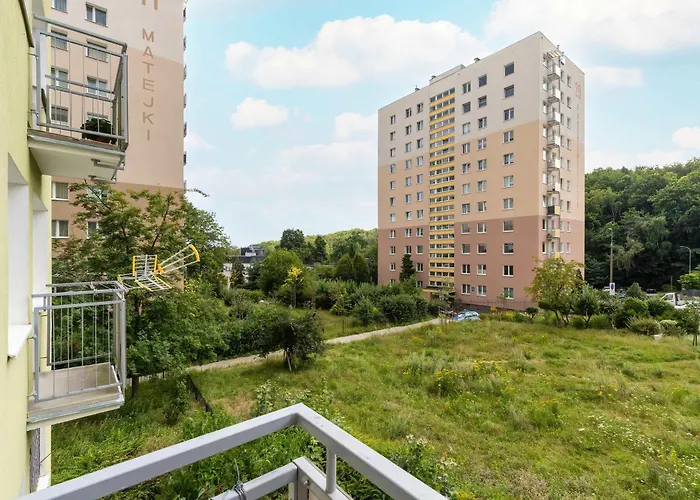 Modern With Smart Tv & Wifi Only 500 M From The Sea By Renters