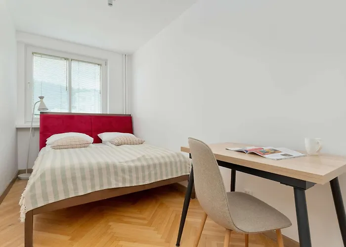 Modern With Smart Tv & Wifi Only 500 M From The Sea By Renters Appartement
