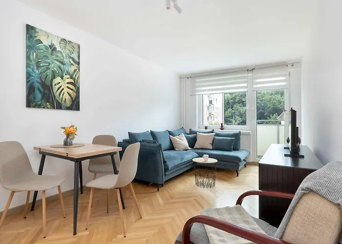 Appartement Modern With Smart Tv & Wifi Only 500 M From The Sea By Renters *